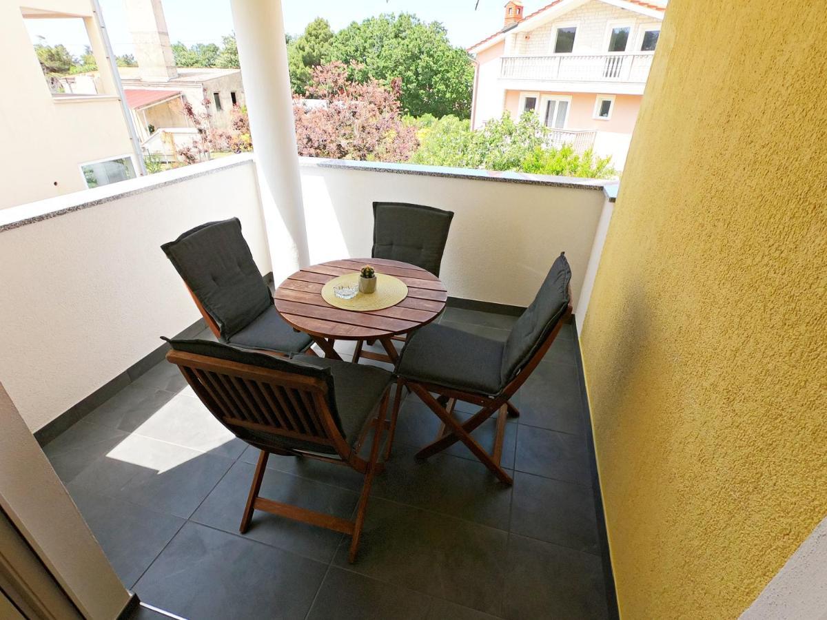 מדולין Villa Antonia מראה חיצוני תמונה